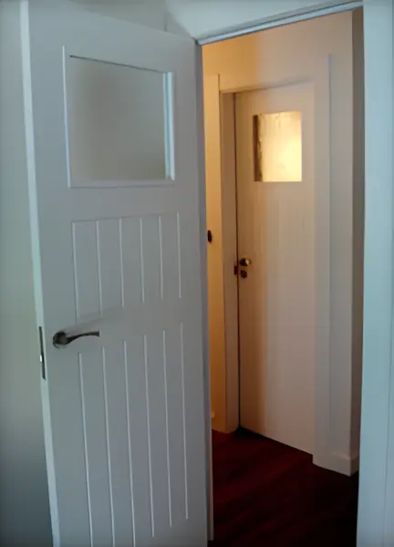 puerta interior madera maciza Orís
